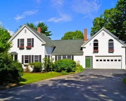 House in exceptional condition on Thomas Pond Hoteles en Casco