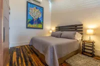 Historic Downtown Morganton Loft  w/ Original 1900's Charm/Walk/Shop/Dine