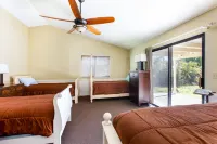 Large family Gathering? Have them all under one roof in this beautiful setting