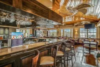 Oceanfront Key Largo Paradise with Private Beach~Pool~Tennis~Marina and More....