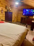 Summer Special - Cozy, Private Cabin, Mountain View, Pet Friendly