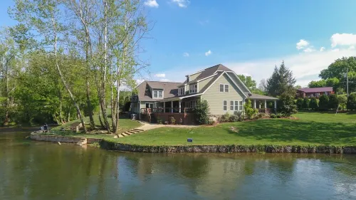 Watauga Riverbend Retreat