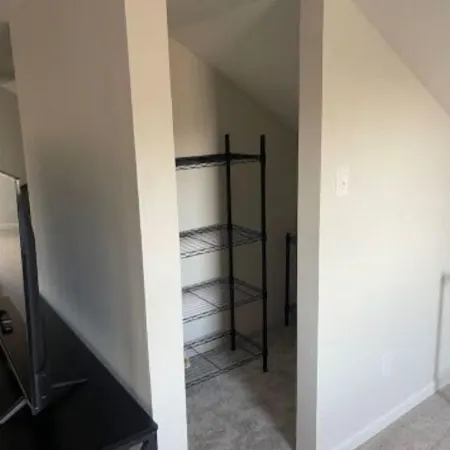 Charming 2bdrm house, minutes from Spooky Nook Отели в г. Гамильтон