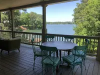 Beautiful Lake Martin 5 br—Great Central Location