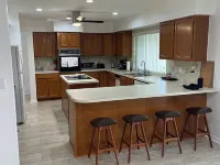 beautiful home on a 3 acre lake with security Hotels in Clewiston