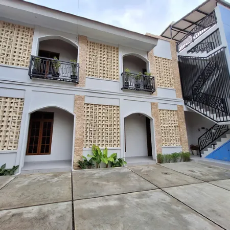 Say Villa Hotels in Mlati