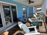 Family and Pet Friendly, steps from the beach