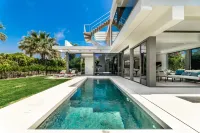 All About Villa Gladiolo - Villa