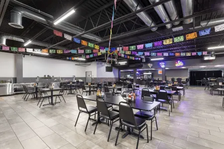 Clarion Inn Des Moines Airport Отели в г. Норуолк