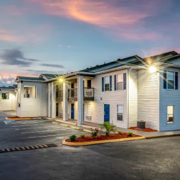Studio 6 Greenville, SC  I-85 Near Downtown Hotels near Catlin Park