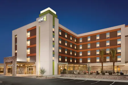 Home2 Suites by Hilton Phoenix Tempe, University Research Park