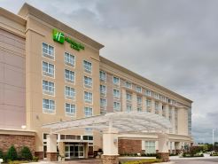 Holiday Inn & Suites MEMPHIS -  WOLFCHASE GALLERIA by IHG