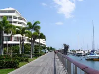 Central Plaza Apartments