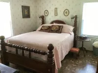 joins the hiking and biking trail. Walk to the river to fish, kayak or relax.