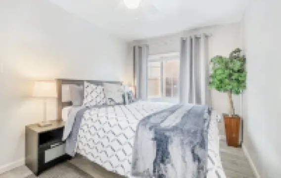 Cozy 1BR Bungalow by the beach, coffee, and dining