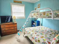Shore Beats Work2040 Sq ft)