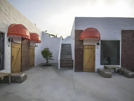 Monoko Porploen Resort Suanphung Отели рядом с достопримечательностью «Suan Phueng»