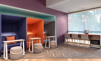 Tru by Hilton Harbison Columbia