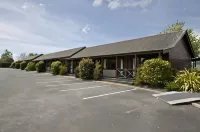 Te Anau Top 10 Holiday Park and Motels - Bãi đậu xe