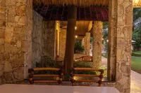 Kamdhenu Resort فنادق في Anand