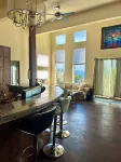 Rocky Mountain 3-Bedroom House with Spectacular Views and Outdoor Jacuzzi!