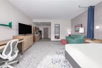 Home2 Suites by Hilton Dallas I-30 Cockrell Hill