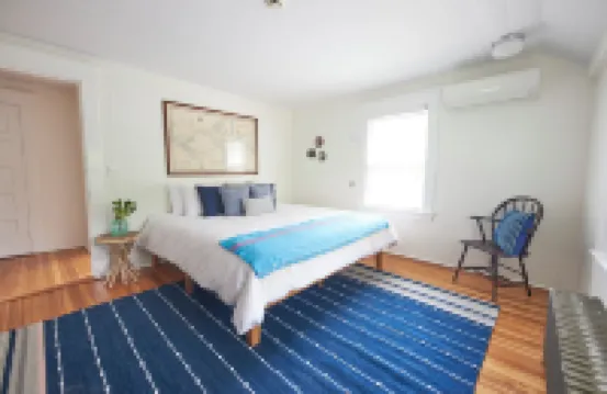 Bellport Inn