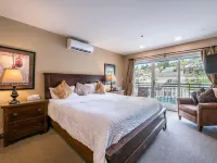 Treasure Mountain Inn Hotels near Snowflake