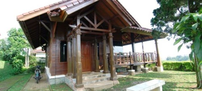 Villa ChavaMinerva Kayu - Ciater Hotels in Ciater