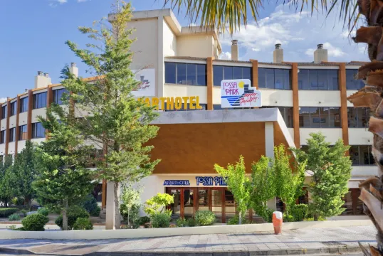 託薩公園GHT公寓式酒店