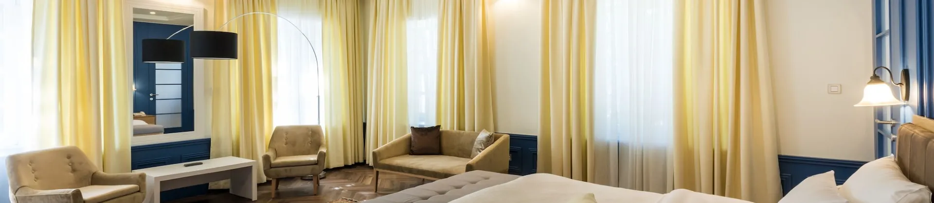 4-Star Select Hotels