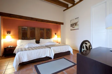 Hotel Convento Del Giraldo