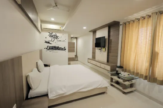 Hotel Grand Paradise