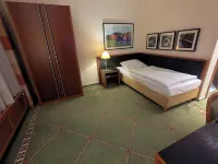 비보텔 부에러 호프 글뤼카우프-캄프반 경기장 주변 호텔