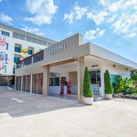 IRabbit Hotel