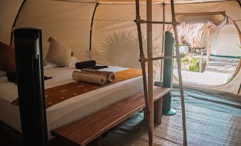 Uman Glamping & Cenote Tulum