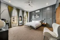 The Emerald Boutique Stays Hotels in Beaufort