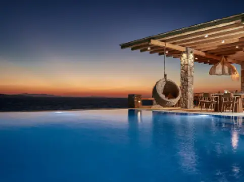 ウブド ミコノス