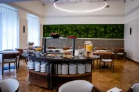 Chateau Třešť - breakfast