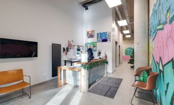 Best Western 11Bauer Paris Saint-Ouen