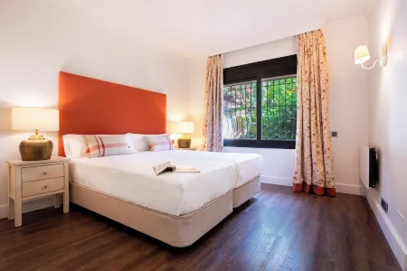 Genteel Home Venalmar Terrace