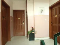 Summit Palace International