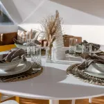 Huswell - Bright Apartment Overlooking the 3 Towers of Ghent فنادق في 