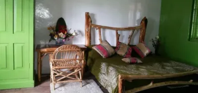 En-Korika Cedar Valley Guesthouse Hotels near WA WINNIE SUPPA DUKA AND MPESA SERVICES