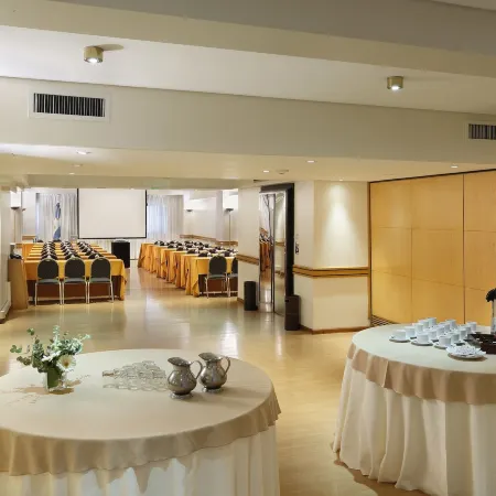 Hotel Dolmen