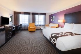 La Quinta Inn & Suites by Wyndham Detroit Utica