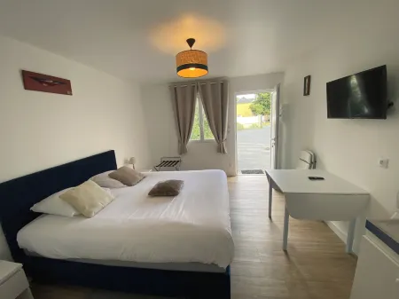 B&B gîte de Saint Come de Fresne Отели в г. Вьен-ан-Бессен