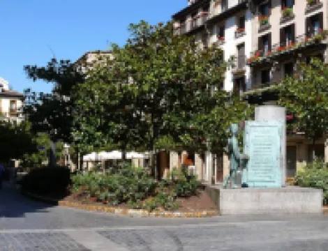 Pensión Sarriegi Отели в г. 