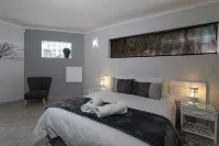 Dockside Hotels in Ndlambe