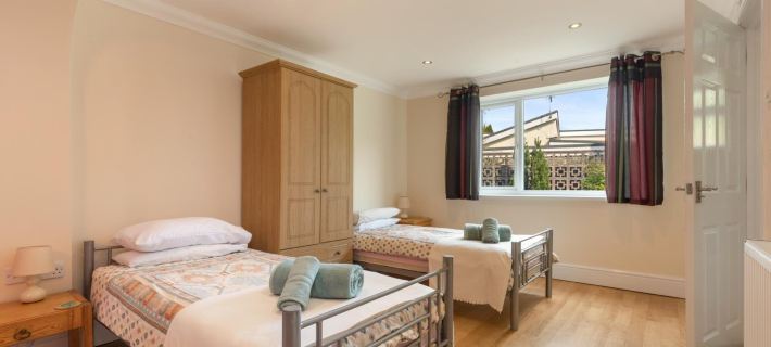 Sunningdale - Beach Side Cottage, Sea Views, Parking Hotels in Saundersfoot